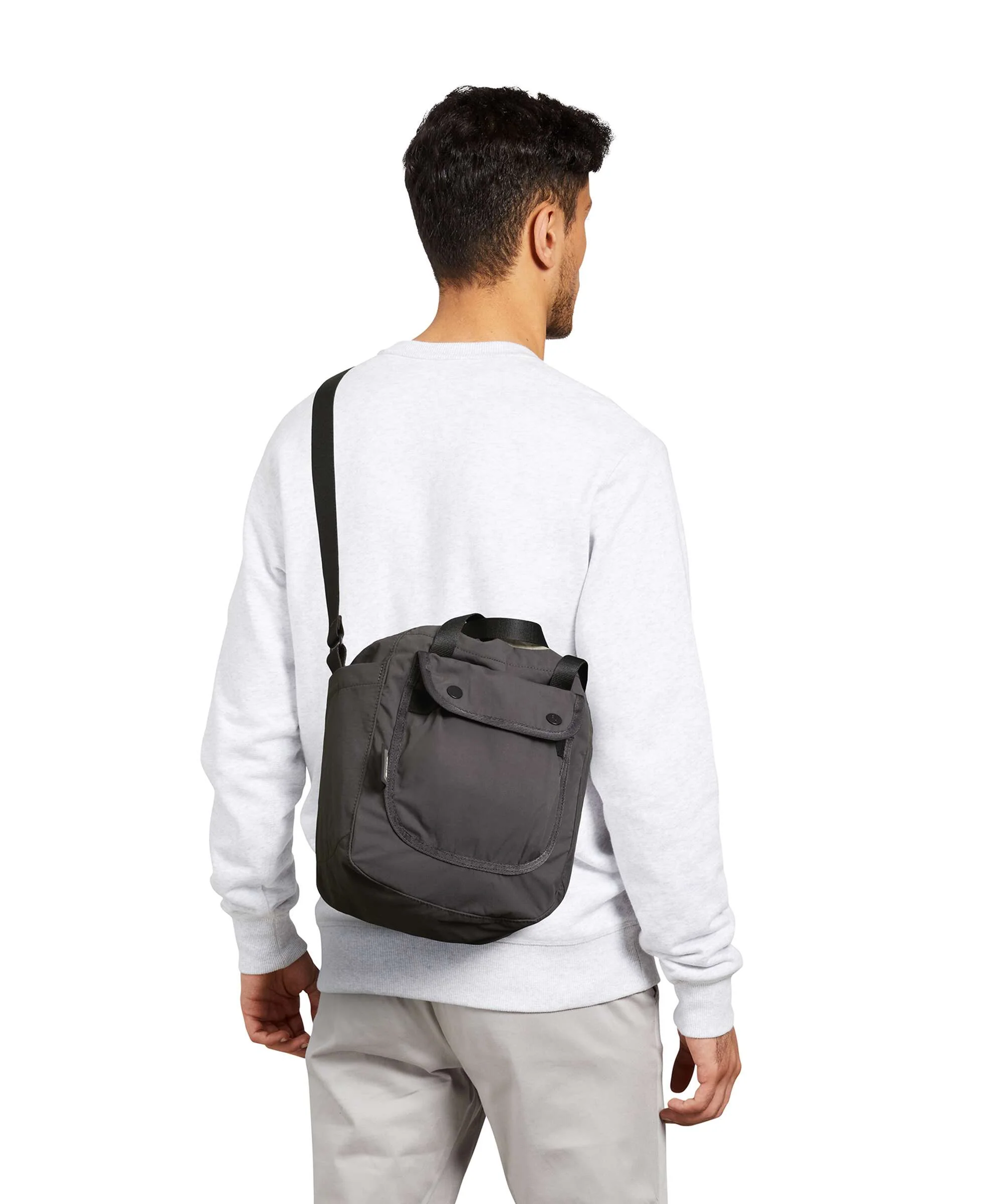 Bellroy Cinch 9 Sac seau black - Image 4