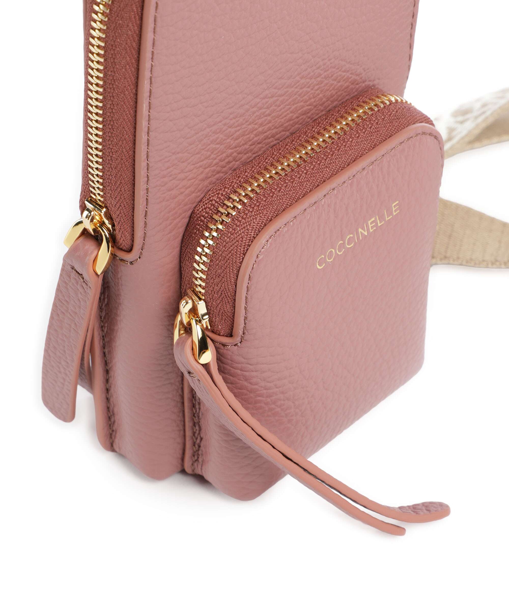 Coccinelle Pixie Pochette telephone winter rose - Image 4