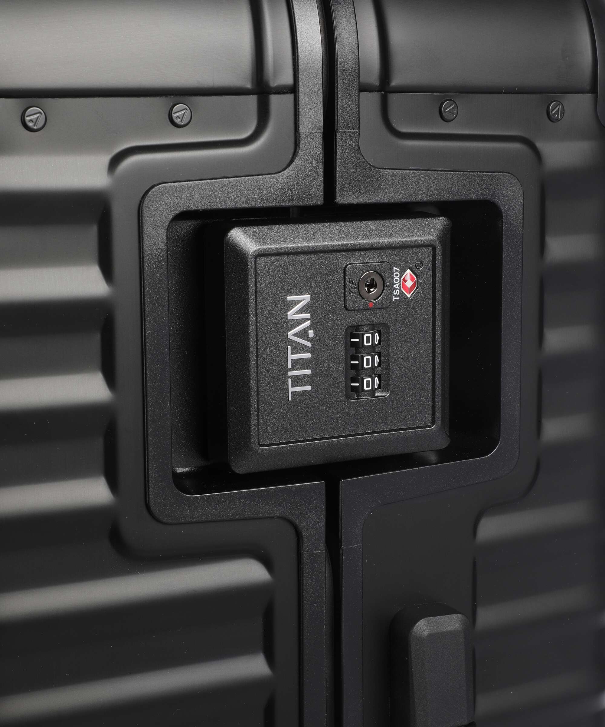 Titan Eternity Valise 4 roues black - Image 3